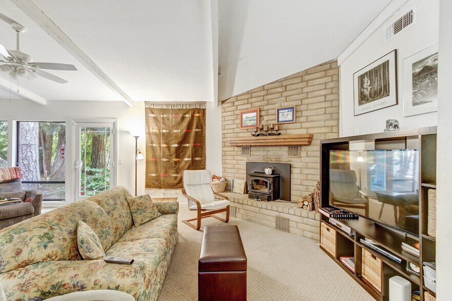 More Photos Of 4833 College Oak Dr, Sacramento Multifamily For Sale