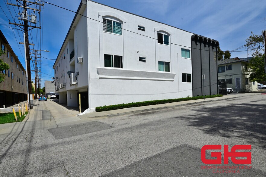 More Photos Of 1063 Justin Ave, Glendale Apartments For Sale