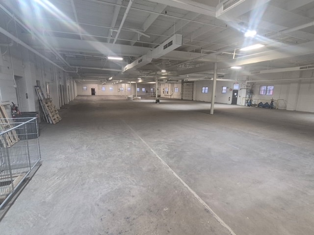 More Photos Of 717-719 Capouse Ave, Scranton Manufacturing For Lease