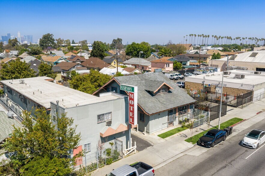 More Photos Of 451 E Vernon Ave, Los Angeles Hotel For Sale