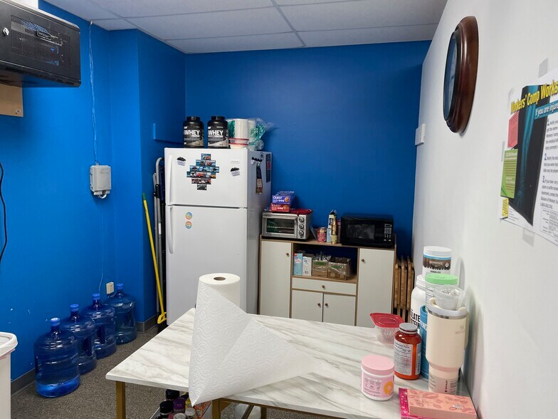 More Photos Of 815 Beville Rd, Daytona Beach Storefront Retail Office For Lease