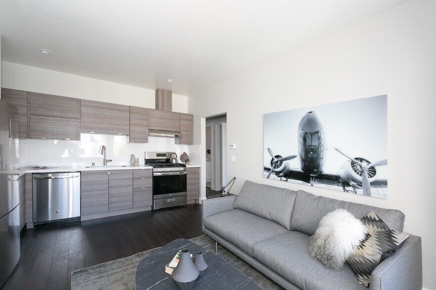 More Photos Of 512-520 Grant Ave, San Francisco Apartments For Sale