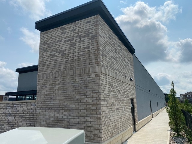 More Photos Of 197 Pinehurst Rd, Paris General Retail For Lease