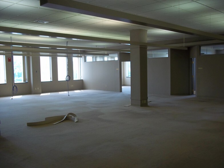 More Photos Of 201-209 E 4th St, Jamestown Industrial For Sale
