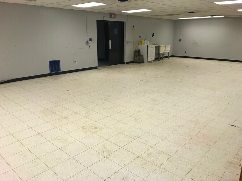 More Photos Of 19003 Saint Clair Ave, Euclid Distribution For Sale