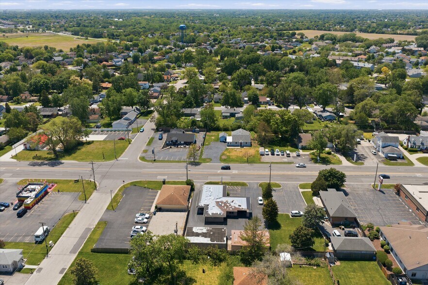 More Photos Of 2304 Plainfield Rd, Crest Hill Medical For Sale