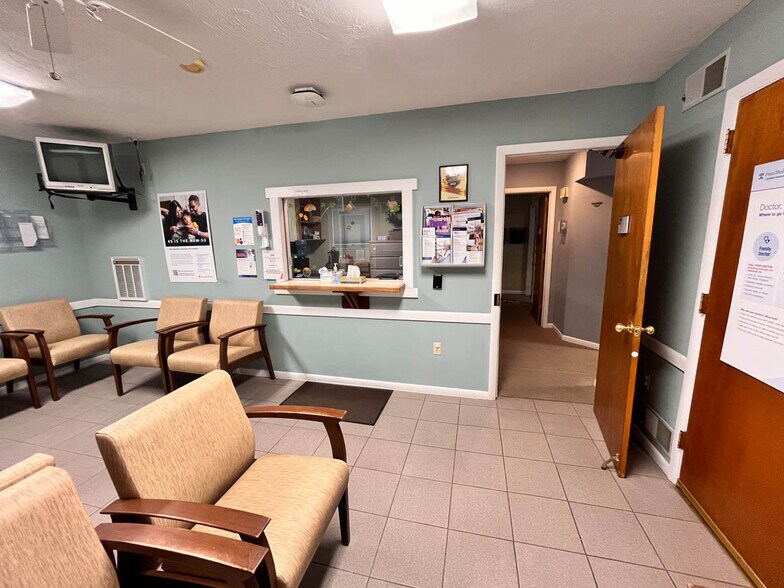More Photos Of 34 Fawn Dr, Quarryville Office For Sale