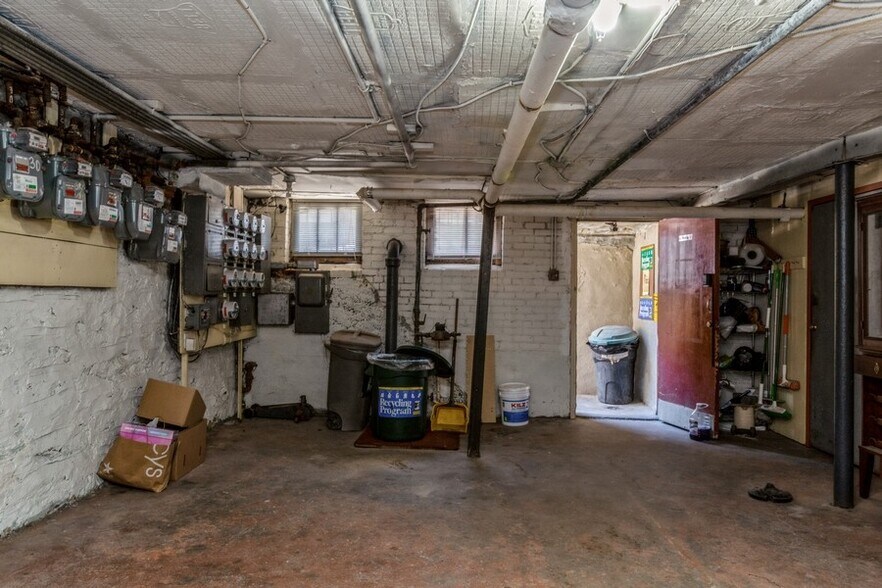 More Photos Of 4132 53rd St, Woodside Apartments For Sale