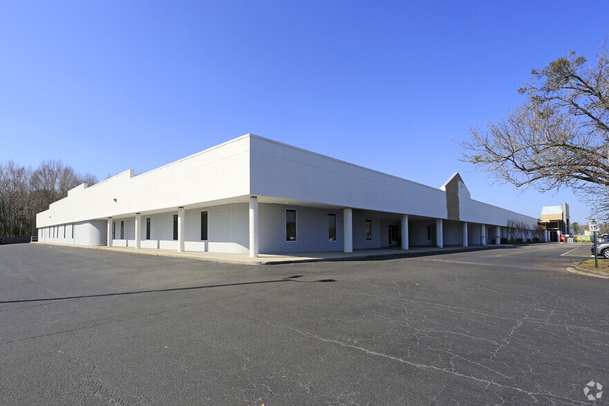 More Photos Of 8085 Rivers Ave, North Charleston Office For Lease