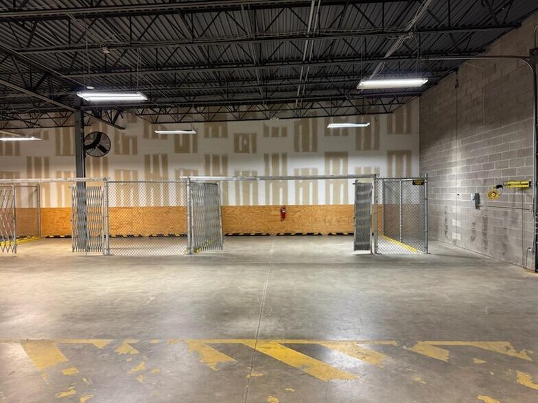 More Photos Of 2960 Technology Pl, Waldorf Research And Development For Lease