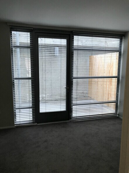 More Photos Of 2015 Hancock St, San Diego Apartments For Sale
