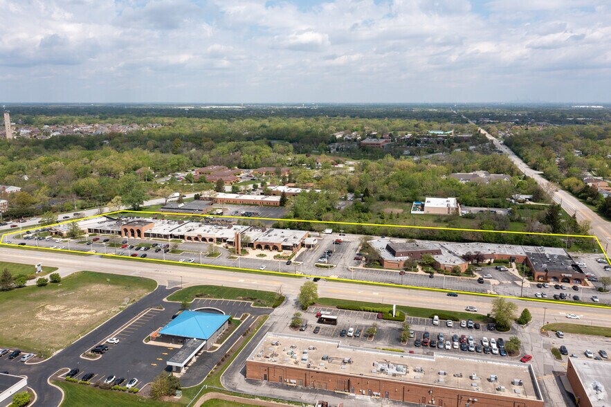 More Photos Of 3235-3345 Vollmer Rd, Flossmoor Unknown For Lease