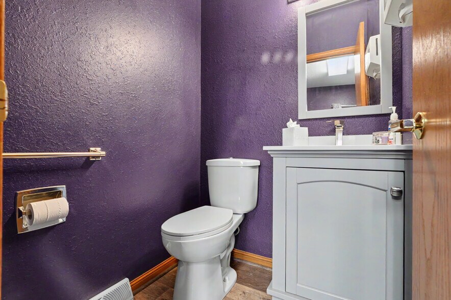 More Photos Of 819 Southwestern Run, Youngstown Medical For Sale