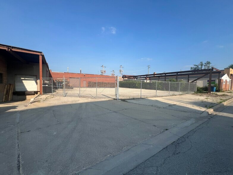 More Photos Of 551 Hyde Park Ave, Hillside Flex For Sale