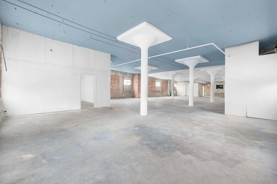 More Photos Of 92 Pleasant St, Pawtucket Warehouse For Sale