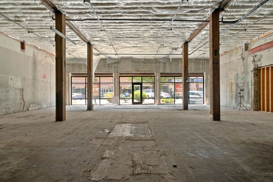 More Photos Of 17 N 3rd St, Yakima Apartments For Sale