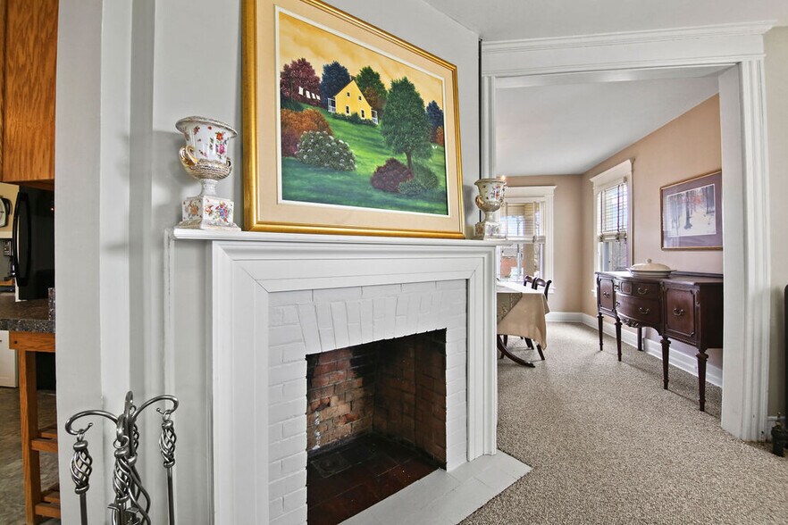 More Photos Of 18 Elm St, Rocky Hill Office Residential For Sale
