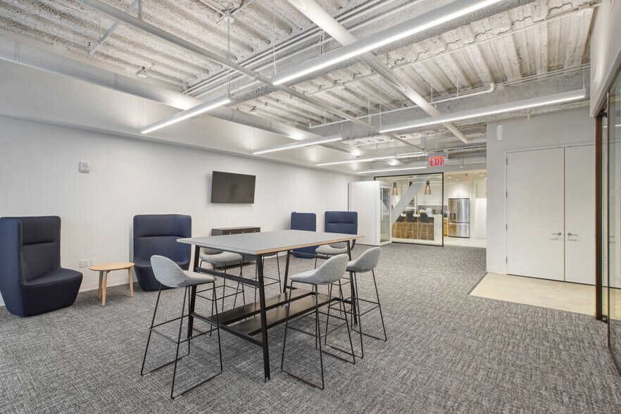 More Photos Of 650 Fifth Ave, New York Office For Lease