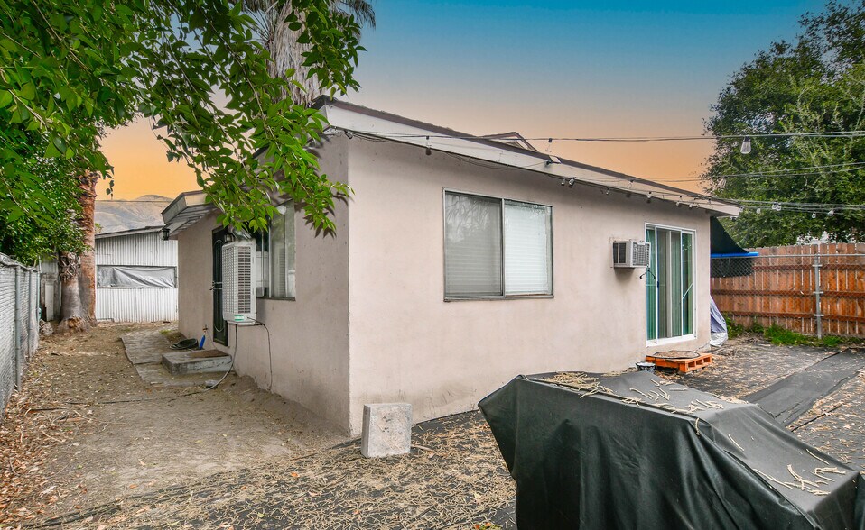 More Photos Of 27271 Pacific St, Highland Multifamily For Sale