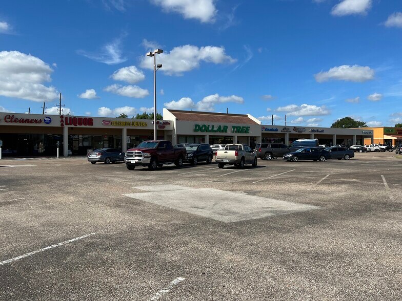 More Photos Of 13811-13849 Cypress North Houston Rd, Cypress Unknown For Lease