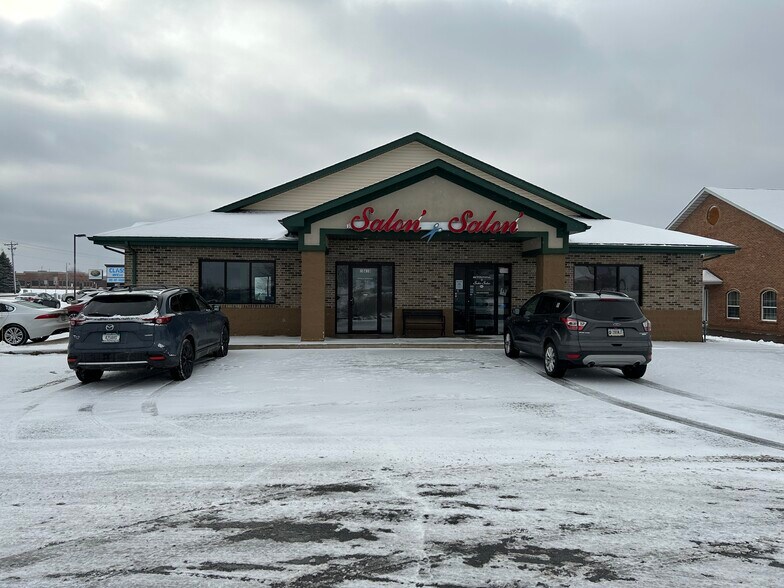 Primary Photo Of 10610-10624 Randolph St, Crown Point Medical For Lease