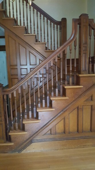 More Photos Of 215 Coram Ave, Shelton Office For Lease