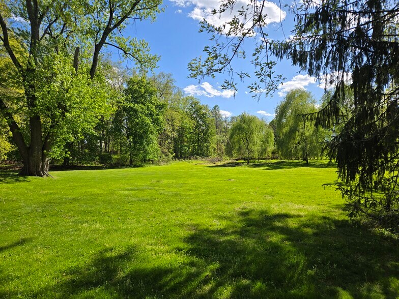 Primary Photo Of 15 Rockledge Rd, Rye Land For Sale