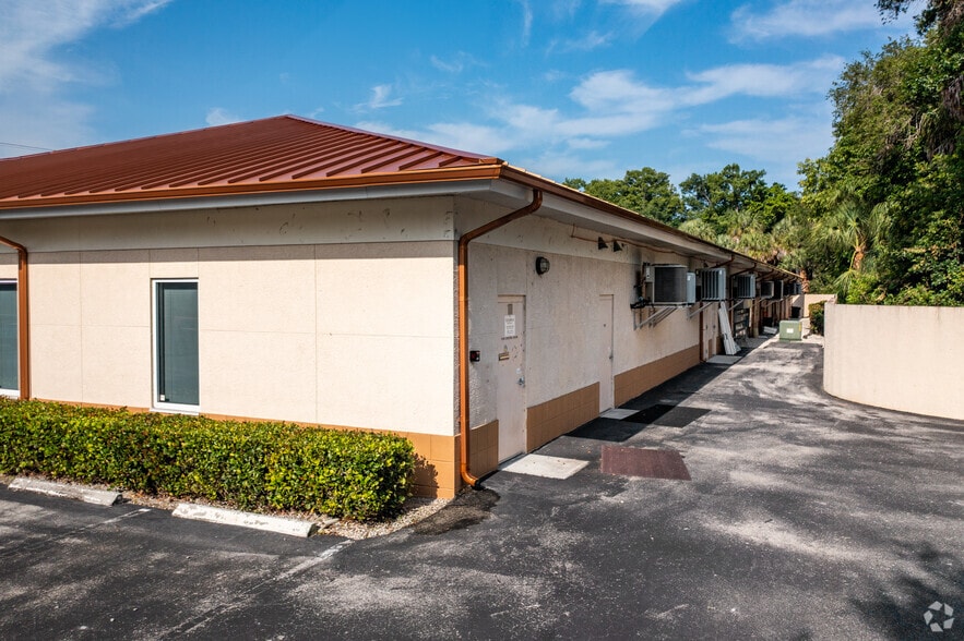 More Photos Of 11100 Bonita Beach Rd, Bonita Springs Medical For Lease