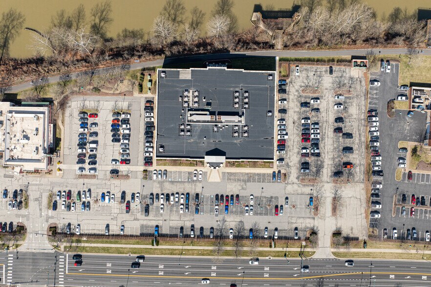 More Photos Of 285 E Waterfront Dr, Homestead Office For Lease
