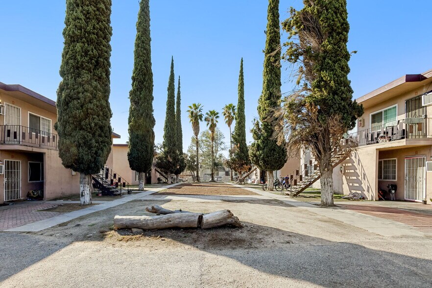 More Photos Of 1721 N Fairfax Dr, San Bernardino Apartments For Sale