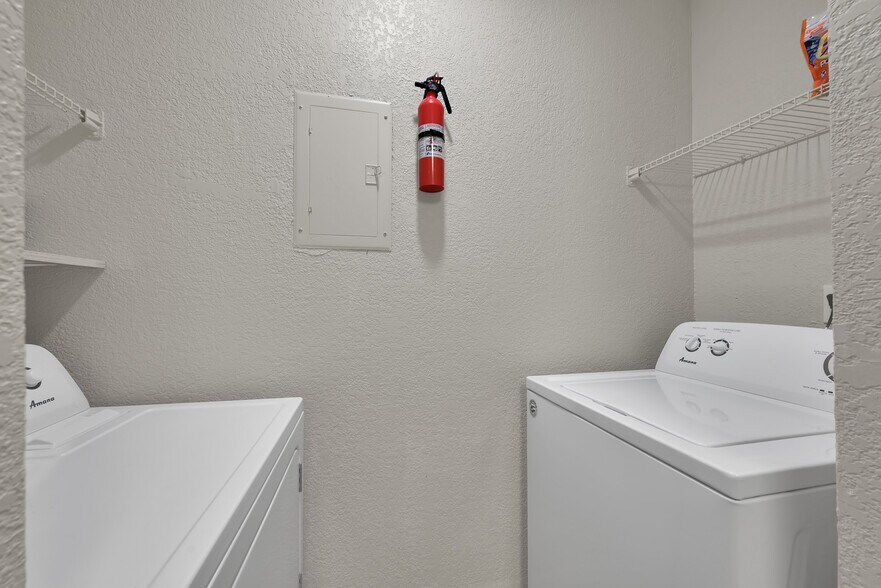 More Photos Of 510 Billie Bess Ln, Conroe Apartments For Sale