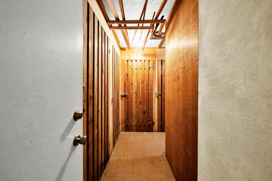 More Photos Of 3719 W 8th Av, Vancouver Apartments For Sale