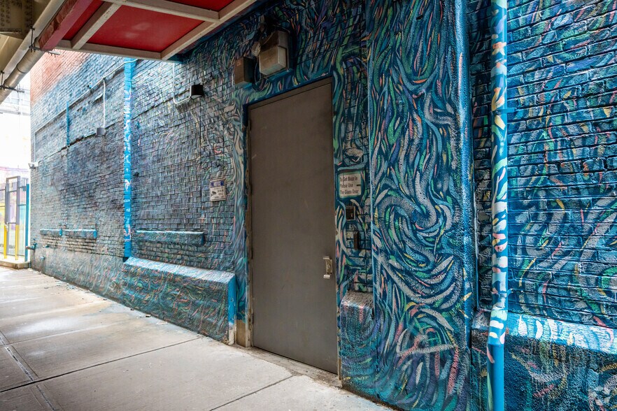 More Photos Of 227 Coles St, Jersey City Office For Lease