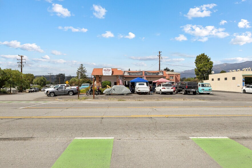 More Photos Of 501 N Ventura Ave, Oak View Auto Repair For Sale