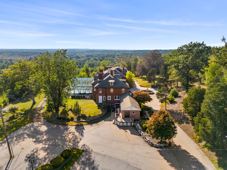 More Photos Of 50 Mansion Dr, Rowley Skilled Nursing Facility For Sale