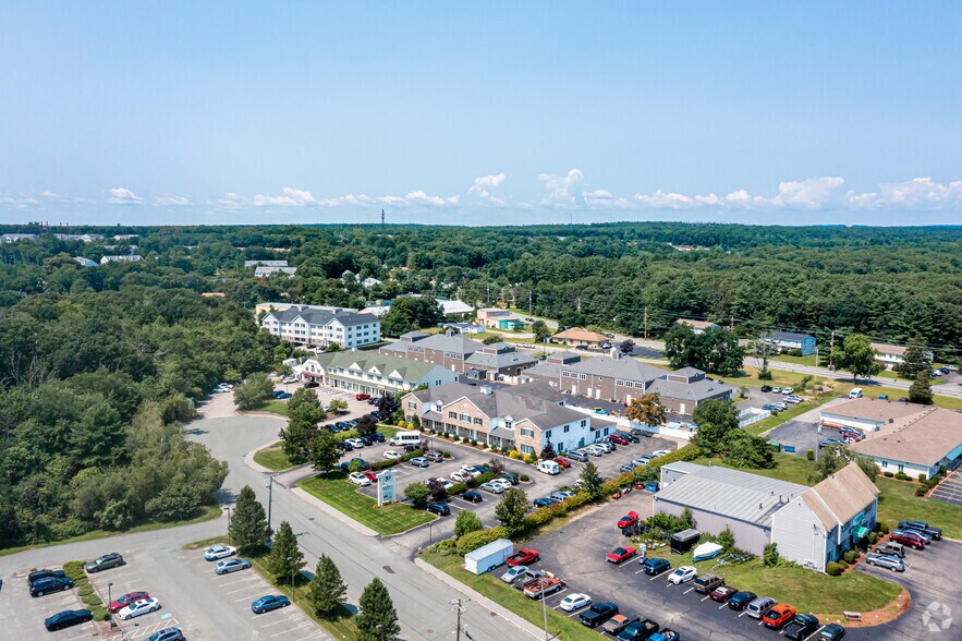 More Photos Of 30 Man Mar Dr, Plainville Office For Lease