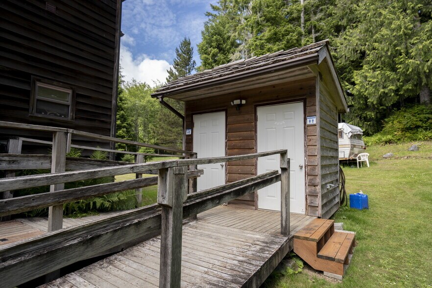 More Photos Of 20860 Hoko Ozette Rd, Clallam Bay Trailer Camper Park For Sale