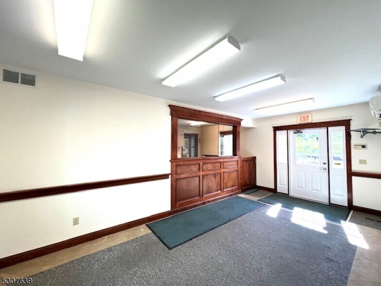 More Photos Of 165 State Rt 23, Franklin Healthcare For Sale