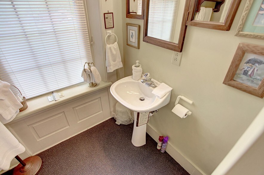 More Photos Of 80 W State St, Springboro Hospitality For Sale