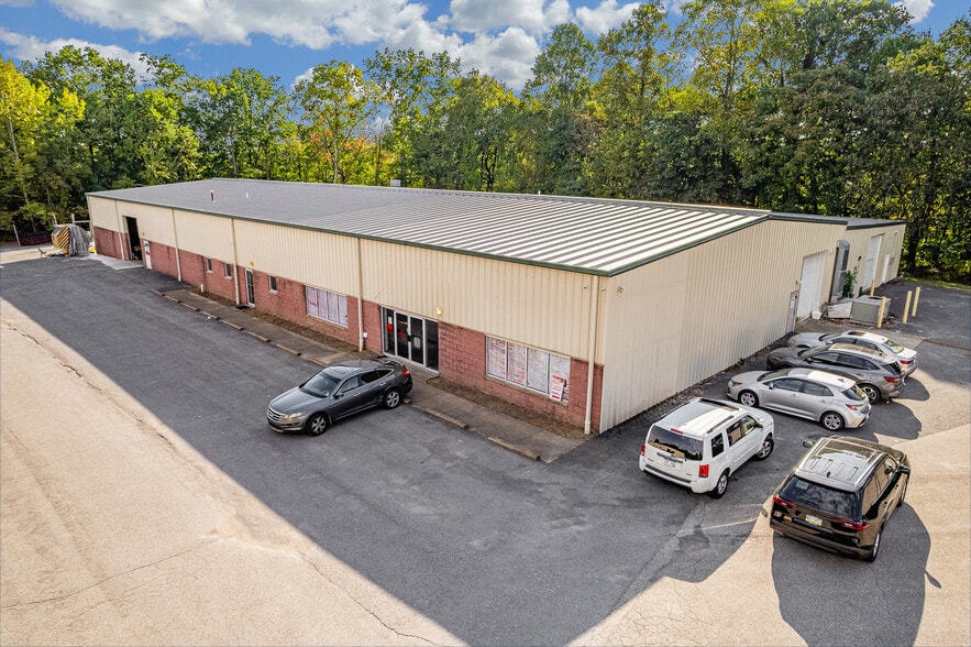 More Photos Of 951 Point Marion Rd, Morgantown Light Manufacturing For Sale