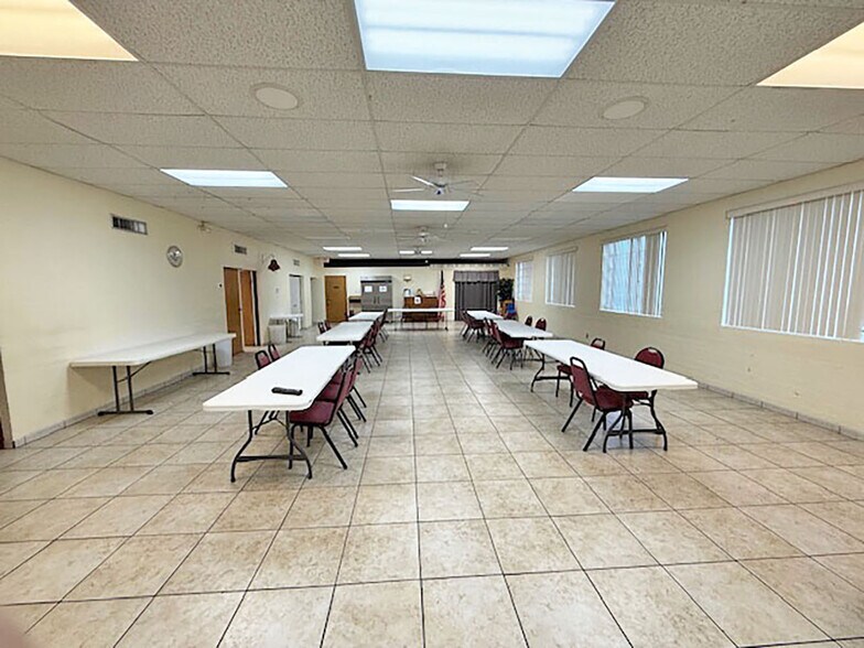 More Photos Of 326 S Palmetto Ave, Daytona Beach Religious Facility For Sale
