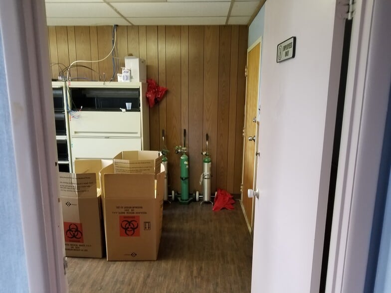 More Photos Of 3611 Branch Ave, Temple Hills Medical For Lease