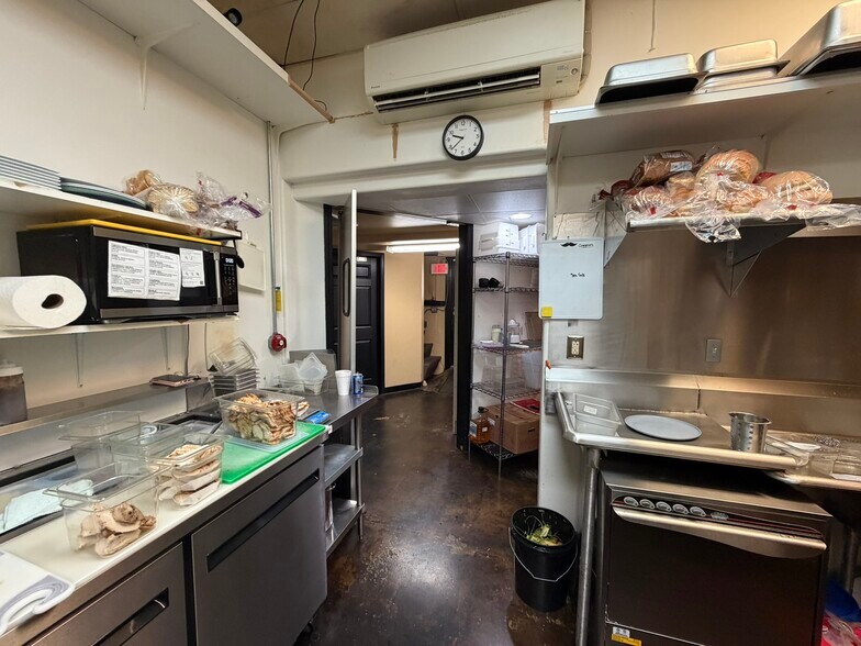 More Photos Of 615 Mena St, Mena Restaurant For Sale