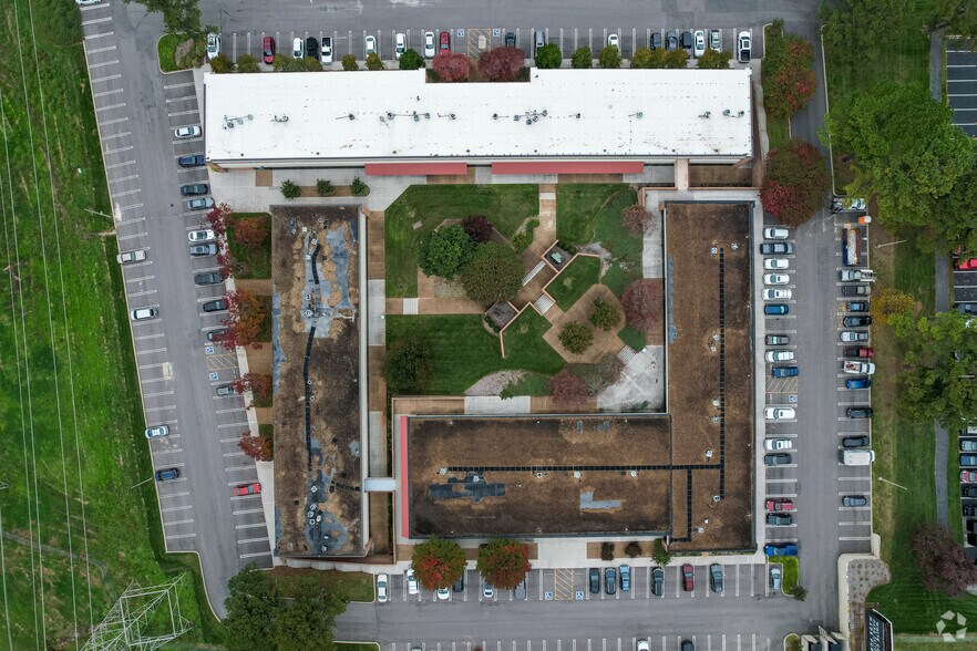 More Photos Of 9050 Executive Park Dr, Knoxville Office For Lease