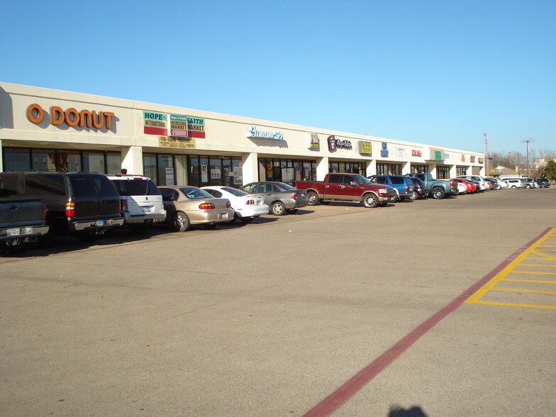 More Photos Of 311-417 E Camp Wisdom Rd, Duncanville General Retail For Sale