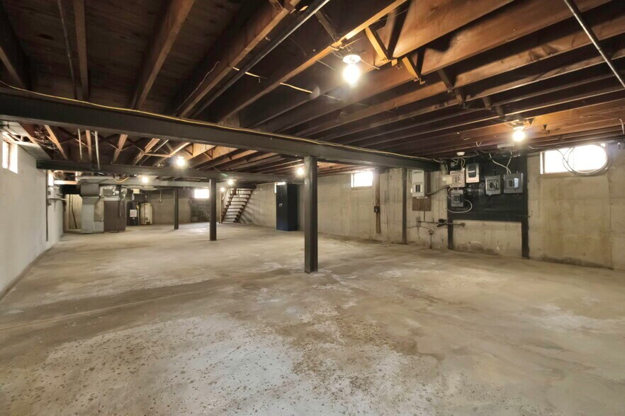 More Photos Of 12482 Broadway St, Alden General Retail For Sale