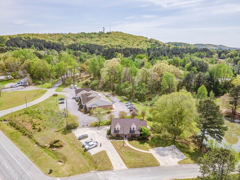 More Photos Of GA Hwy 136, LaFayette Bank For Sale