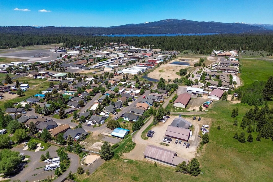 More Photos Of 105 E Jacob St, Mccall Service For Sale