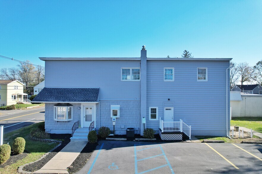 More Photos Of 949 Adelphia-Farmingdale Rd, Howell Loft Creative Space For Sale