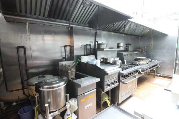 More Photos Of 212 Bedford Ave, Brooklyn Storefront Retail Residential For Lease